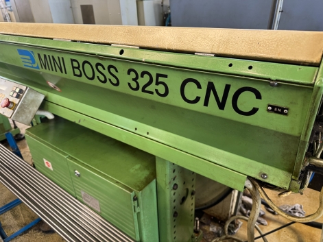 STAR SA-12 CNC SWISS TYPE SLIDING HEAD LATHE